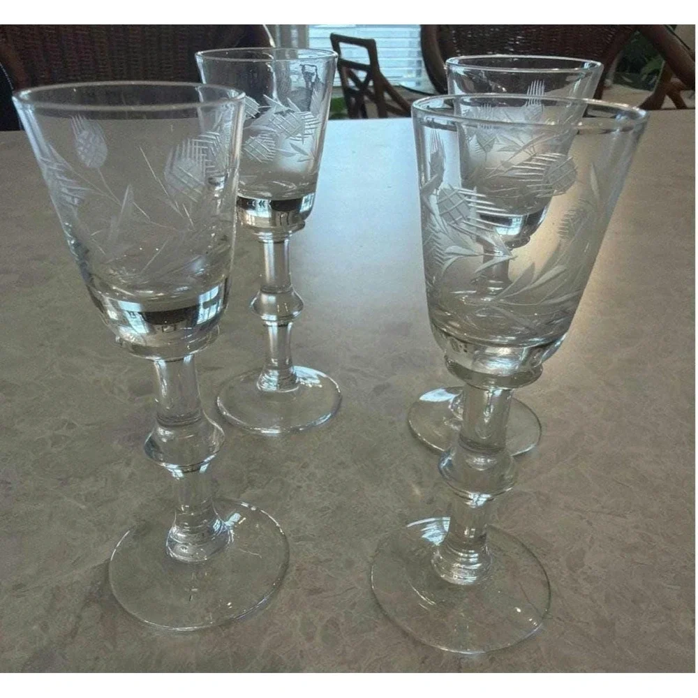 Set Of 4 Sherry/wine Crystal Glasses
